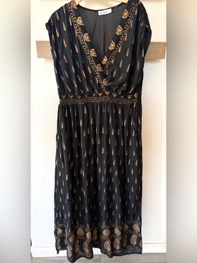 Lapogee|Black & tan Embroidered pattern V-Neck maxi Dress,Bohemian style•••1X